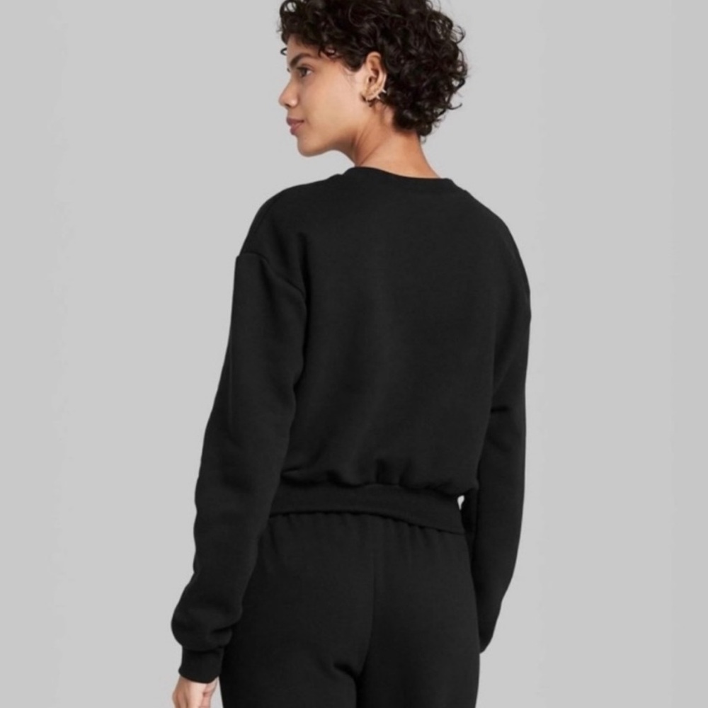 Wild Fable Women’s‎ Black Crewneck Sweatshirt Size Small - Picture 2 of 6
